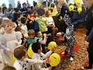 Сотрудники донской Госавтоинспекции с помощью сурдопереводчика провели для слабослышащих детей интегрированный урок по безопасности дорожного движения 