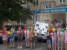 В Ростовской области маленькие пациенты детской поликлиники написали призывы к соблюдению ПДД на асфальте