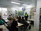 Донские автоинспекторы объясняют начинающим водителям влияние погоды на безопасность дорожного движения