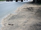 Донская Госавтоинспекция призывает водителей не оставлять транспорт на обочинах в тёмное время суток
