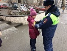 Сотрудники ГИБДД проводят профилактический декадник «Безопасность детей на дорогах»